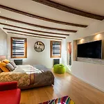 Gdhouse 806