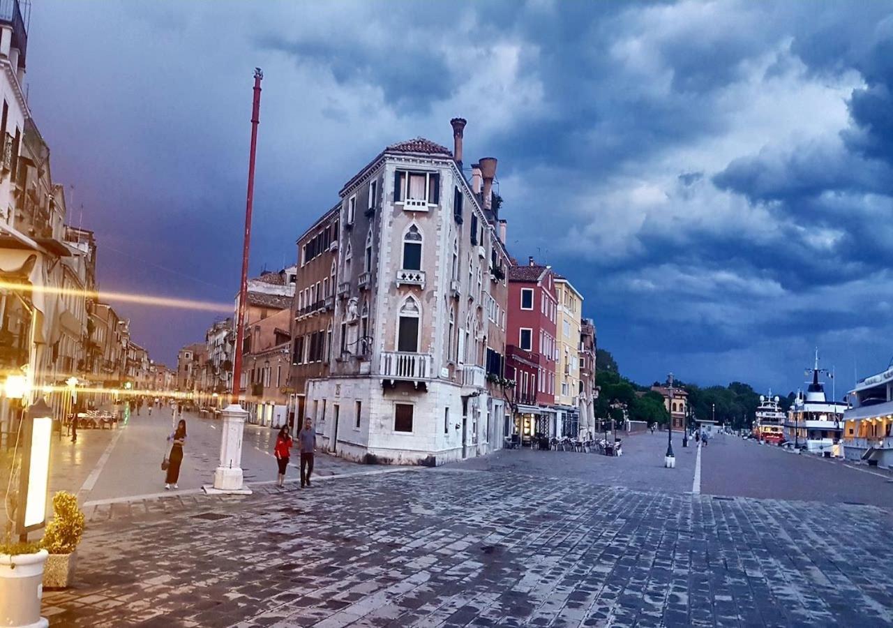 Gdhouse 806 Venise
